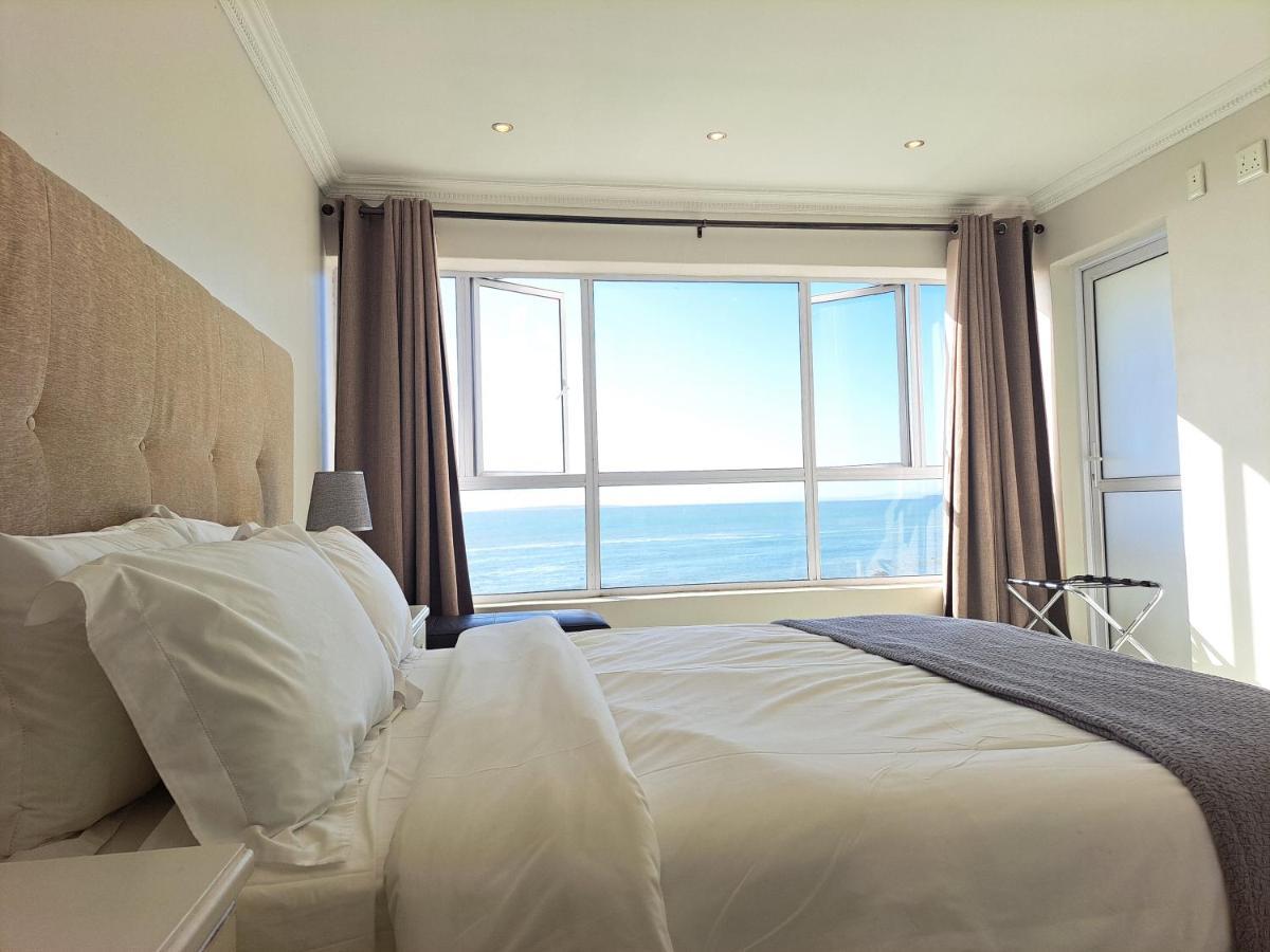 3 Bedroom Sea Facing Family Apartment Cape Town Moullie Point Exterior photo