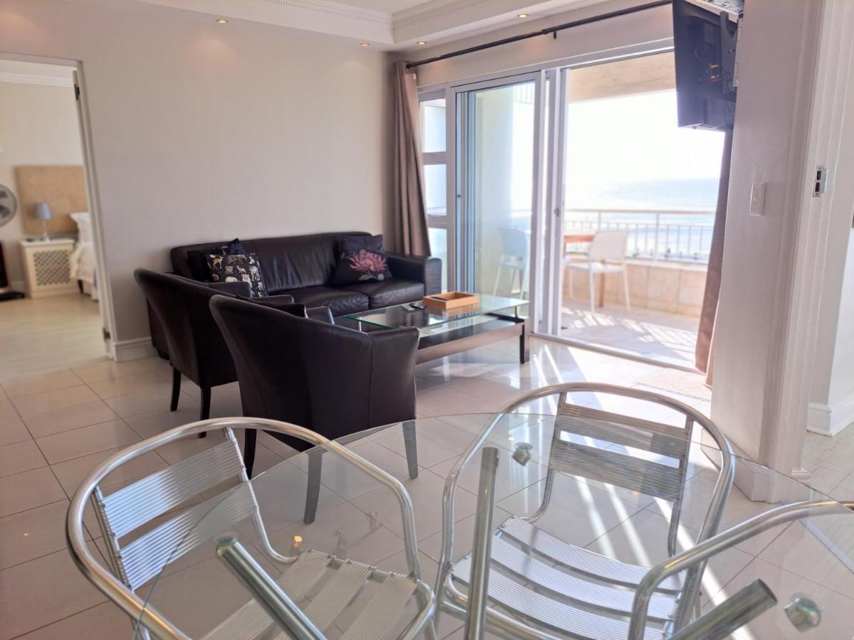 3 Bedroom Sea Facing Family Apartment Cape Town Moullie Point Exterior photo